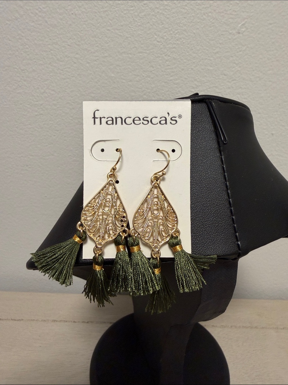 Boho Festival Olive Green Tassel Filigree Drop Earrings Gold NWT Francesca’s